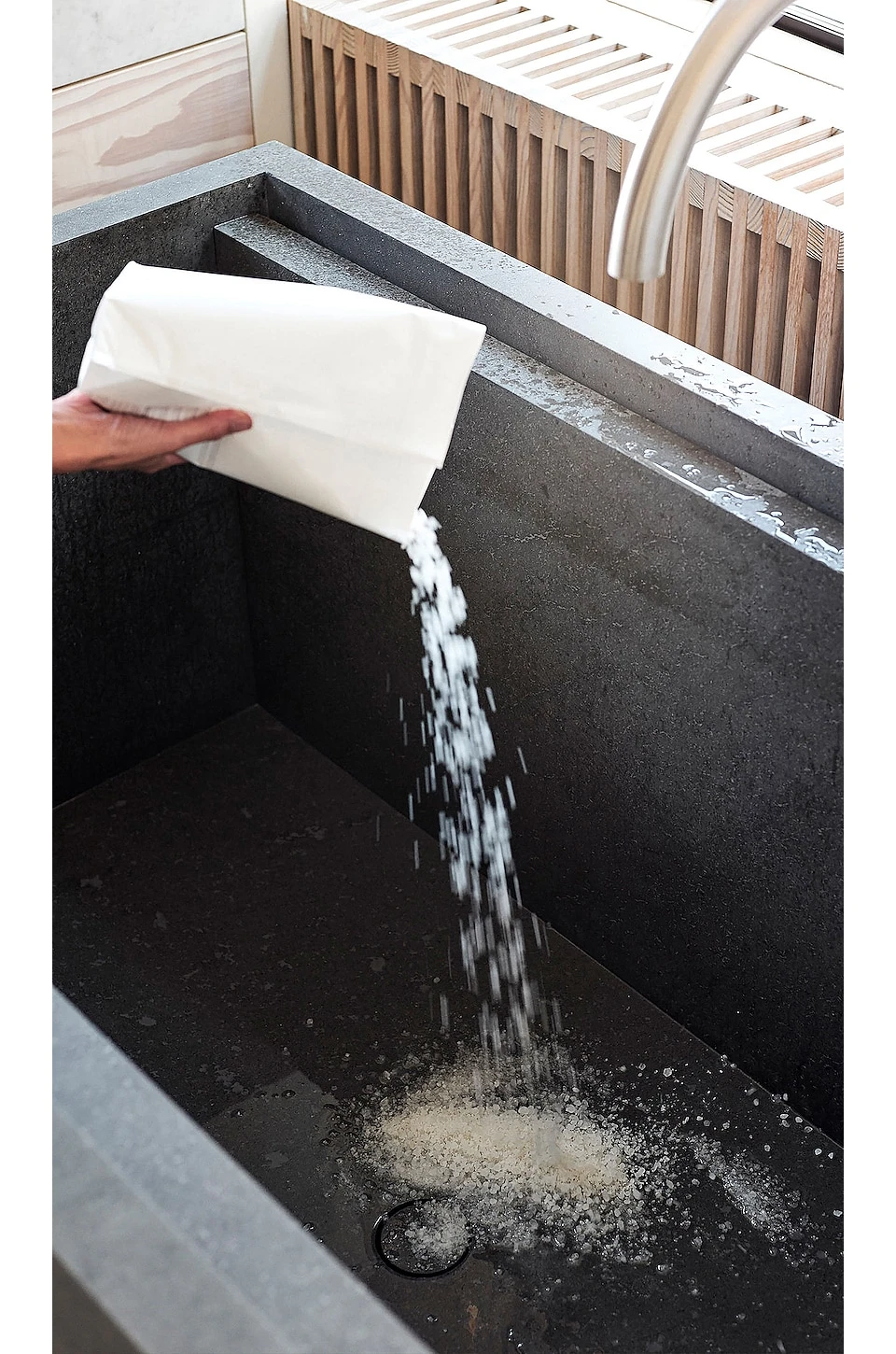 Sal De Banho Bath Salt Refill - Image 4